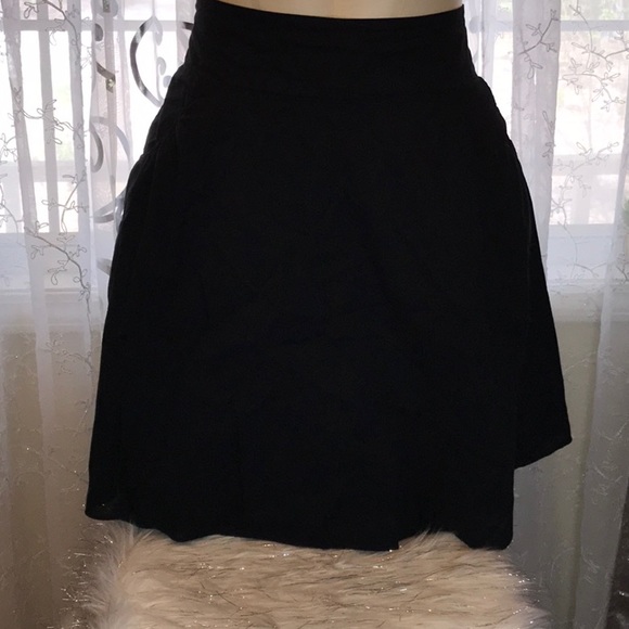 Mossimo Supply Co. Dresses & Skirts - Cotton skirt with pockets.🦓